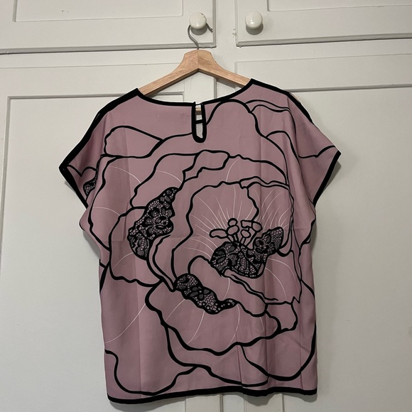 Pink / Rose Abstract Floral Line Print Cutout Sleeve Top Size Large L - Picture 2 of 6